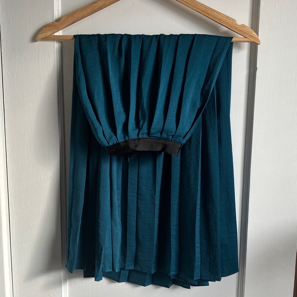 Urban Outfitters pleated skirt